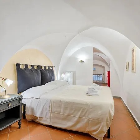 Santo Spirito Frescos By Mmega Apartment *